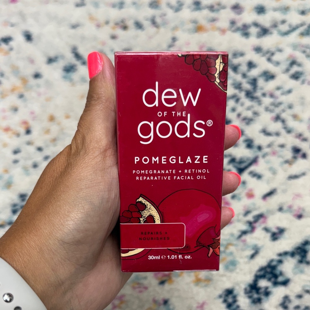 Dew of the Gods Pomeglaze Facial Oil